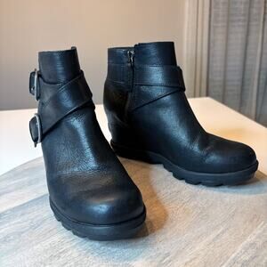 Sorel Joan of Arctic Wedge II Buckle Black Leather Waterproof Booties Sz 7.5